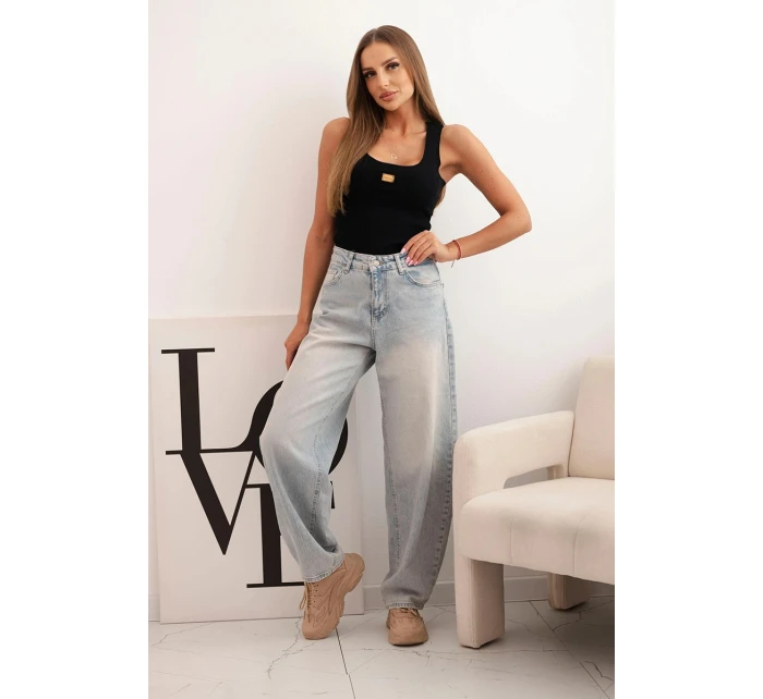 Dámská pruhovaná top na ramínkách s ozdobnou nášivkou černá