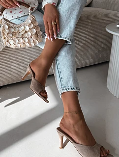 Dámské pantofle na tenkém podpatku Béžové Revina