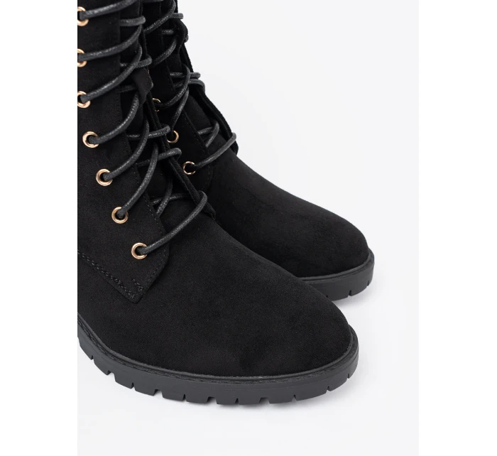 Praktické dámské kotníčkové boty černé platforma Praktické dámské kotníčkové boty černé platforma