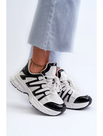 Dámské tenisky na masivní podrážce bílé model 21659047 - Boto Dámské tenisky na masivní podrážce bílé model 21659047 - Boto