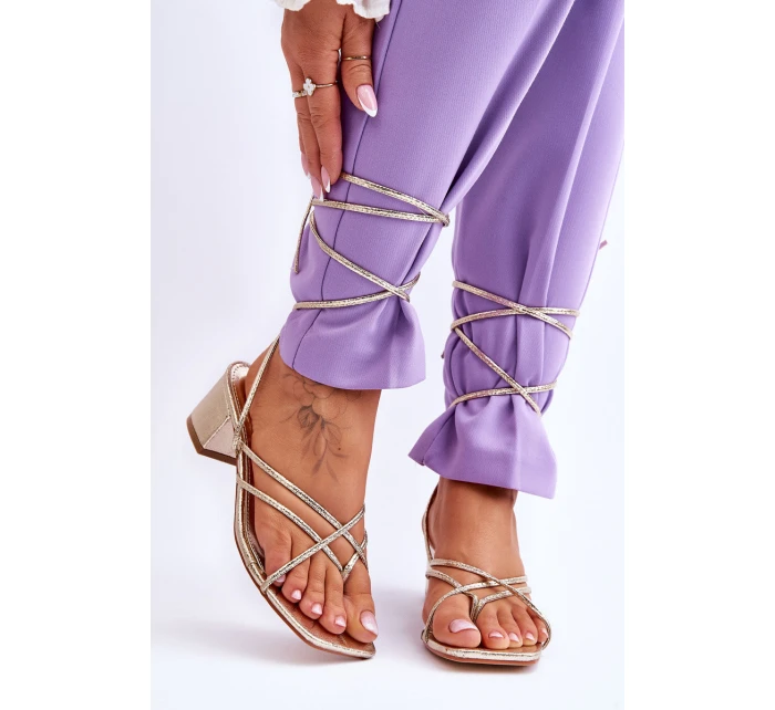 Vázané Sandály S model 21620055 Podpatky zlato Secret Love - Boto Vázané Sandály S model 21620055 Podpatky zlato Secret Love - Boto