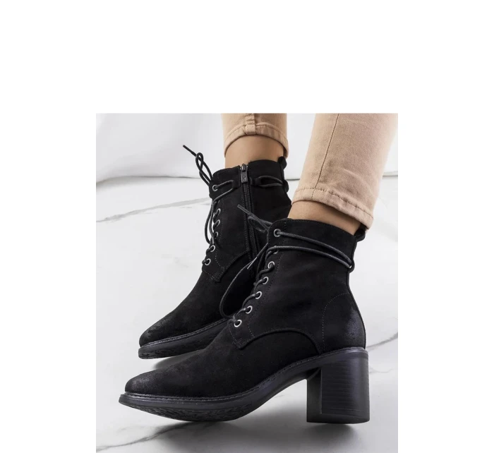 Boty na podpatku  model 204856 Solea