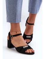 Dámské sandály z ekologického semiše na podpatku s ozdobami černé Narhi