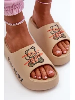 Lehké Dámské Sandály Na Podrážce S Medvídkem Tmavě Béžové model 21666245 - Boto Lehké Dámské Sandály Na Podrážce S Medvídkem Tmavě Béžové model 21666245 - Boto