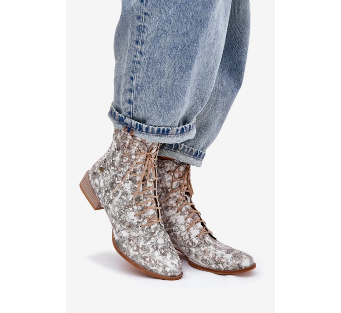 Kožené Vzorované Kotníkové Boty Na Ploché Podpatky model 21691368 Béžové - Maciejka