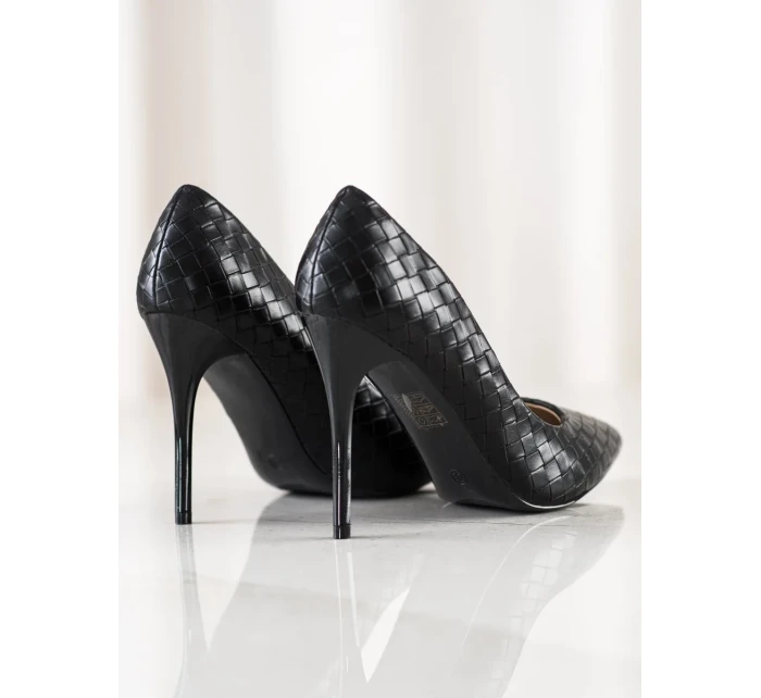 Pěkné lodičky černé dámské na jehlovém podpatku Pěkné lodičky černé dámské na jehlovém podpatku