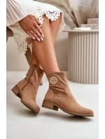 Dámské Kotníkové Boty Na Zip S Ozdobným Detalem Eko Semišové Béžové Lerioria Dámské Kotníkové Boty Na Zip S Ozdobným Detalem Eko Semišové Béžové Lerioria