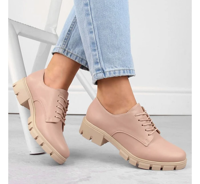 W růžová model 22050666 - M. Daszyński W růžová model 22050666 - M. Daszyński