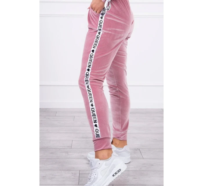 Velurová souprava s nápisem Queen dark powder pink