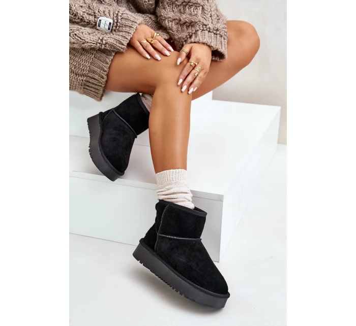 Dámské semišové zimní boty na platformě nad kotníky černé Rianaella