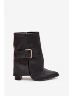 Zateplené boty na podpatku s ohrnutým svrškem a zlatou sponou černé model 21706572 - Boto Zateplené boty na podpatku s ohrnutým svrškem a zlatou sponou černé model 21706572 - Boto