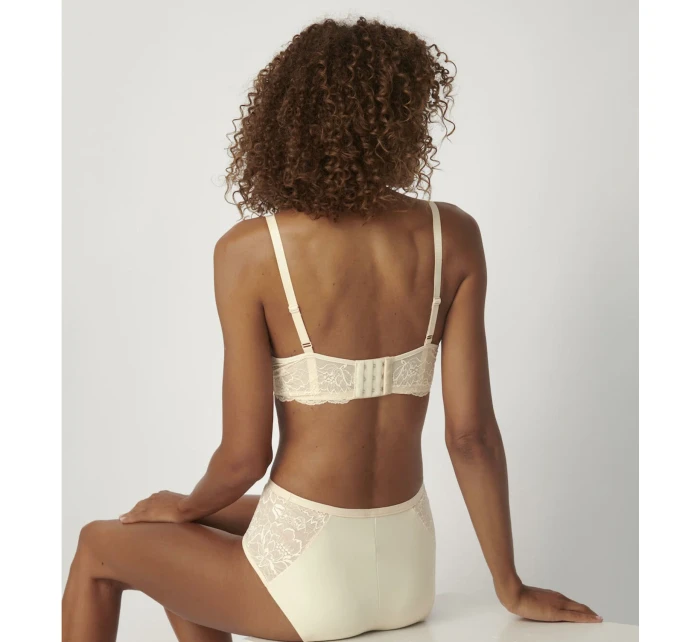 Podprsenka Amourette Charm N03 krémová - Triumph