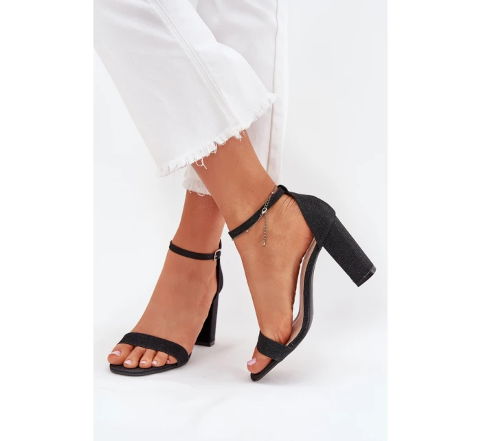 Sandály na podpatku  model 215642 Step in style