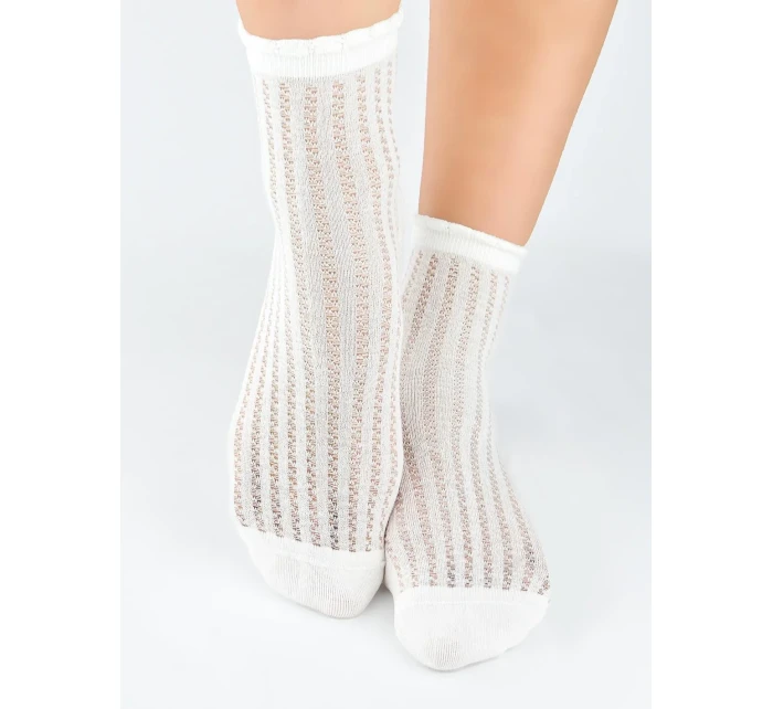 Noviti SB126 Hedvábné dámské ponožky 36-41 Noviti SB126 Hedvábné dámské ponožky 36-41