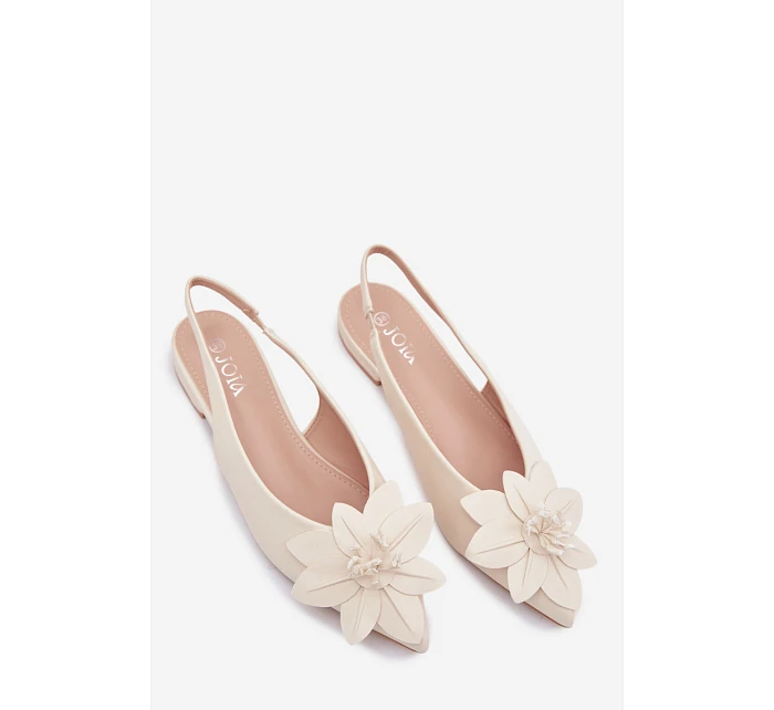 Dámské sandály na nízkém podpatku s dekorativním květem Jasnobeżowe Telivette