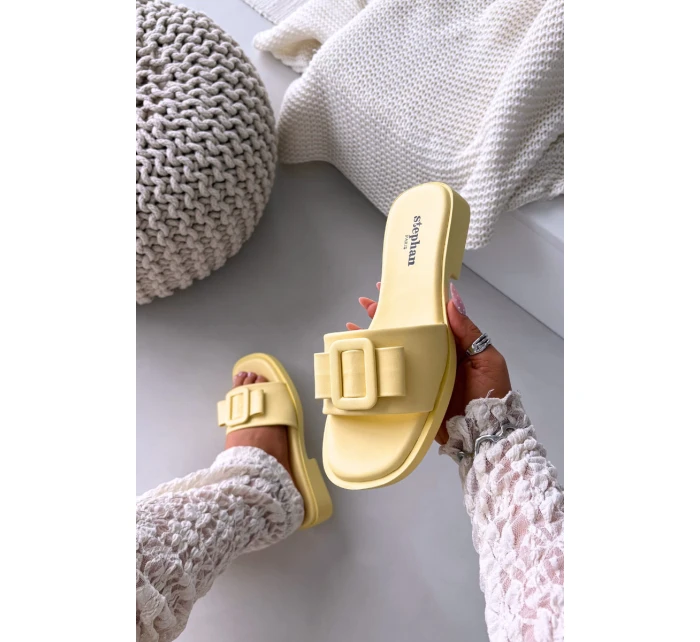 Dámské nazouváky s nízkým podpatkem s přezkou Žluté Melivra