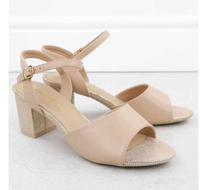 Béžové dámské sandály na jehlovém podpatku model 21904915 - VINCEZA