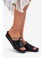 Kožené Dámské Pantofle S Ozdobným Páskem model 21698290 Černé - S.Barski Kožené Dámské Pantofle S Ozdobným Páskem model 21698290 Černé - S.Barski