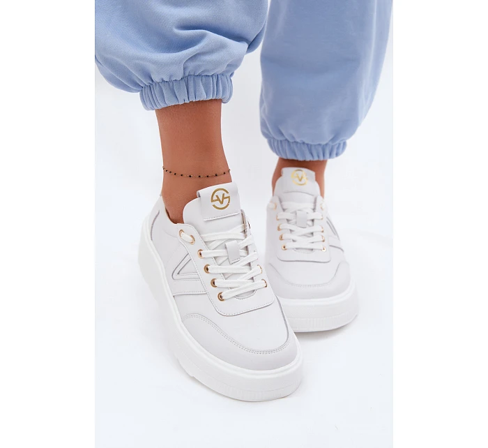 Kožené dámské tenisky na platformě model 22076967 bílé - VINCEZA Kožené dámské tenisky na platformě model 22076967 bílé - VINCEZA
