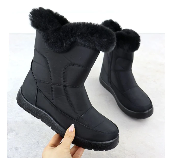 Dámské ploché zateplené sněhule černé Potocki KI24322 Dámské ploché zateplené sněhule černé Potocki KI24322