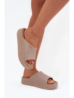 Dámské Pantofle Na Platformě Big Star model 21706422 Tmavě Béžové - Big Star Shoes Dámské Pantofle Na Platformě Big Star model 21706422 Tmavě Béžové - Big Star Shoes