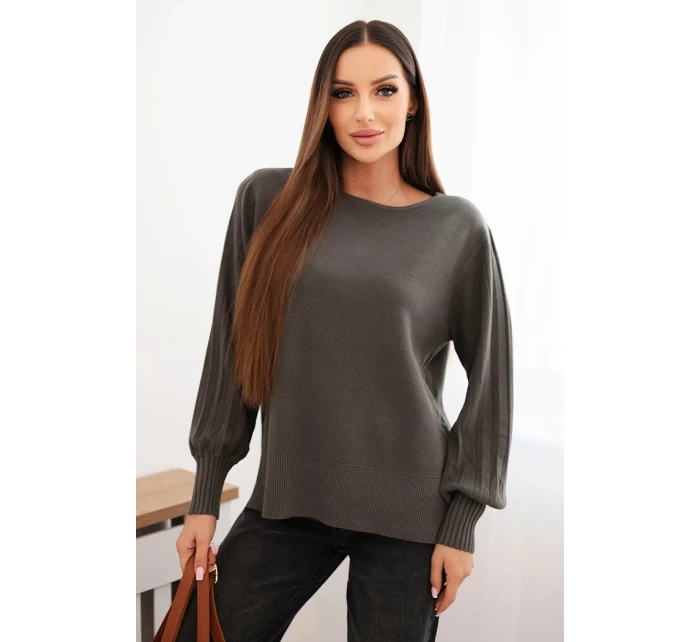 Dámský viskózový svetr s dlouhým rukávem a rozparkem po model 21410300 khaki - K-Fashion