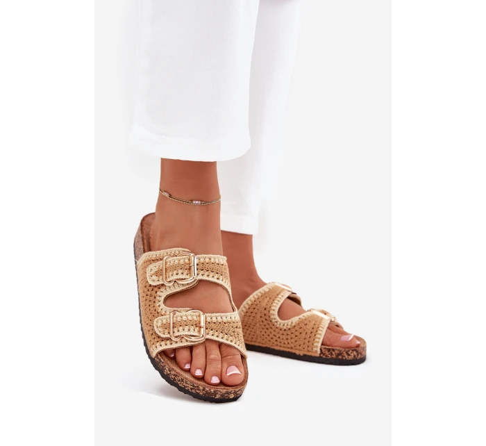 Háčkované dámské pantofle se zlatými sponami Camel Fenira Háčkované dámské pantofle se zlatými sponami Camel Fenira