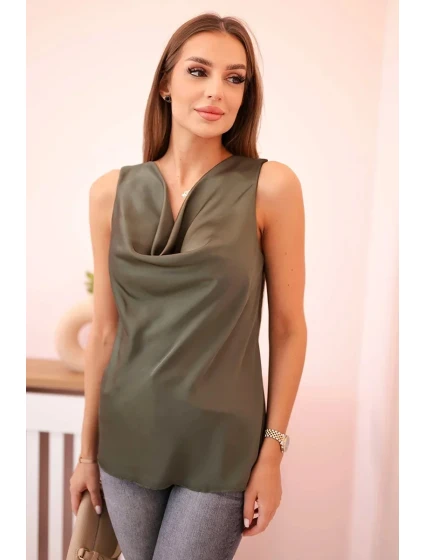Dámská saténová halenka s vodním výstřihem – elegantní střih khaki Dámská saténová halenka s vodním výstřihem – elegantní střih khaki