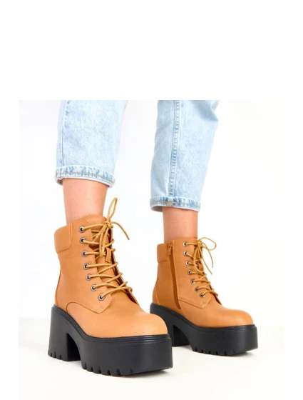 Boty na podpatku  model 217927 Solea