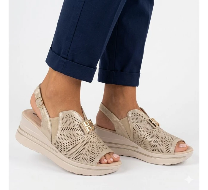 Dámské kožené sandály na platformě gold M.Daszynski model 22072440