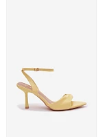 Dámské sandály na podpatku z eko kůže žluté model 22092099 - Boto