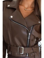 Bunda z měkké ekokůže s páskem a asymetrickým zipem čokoládová model 21322450 - numoco basic
