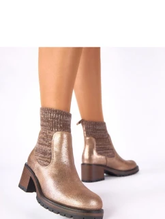 Boty na podpatku model 21946804 zlaté Solea - SWEET SHOES