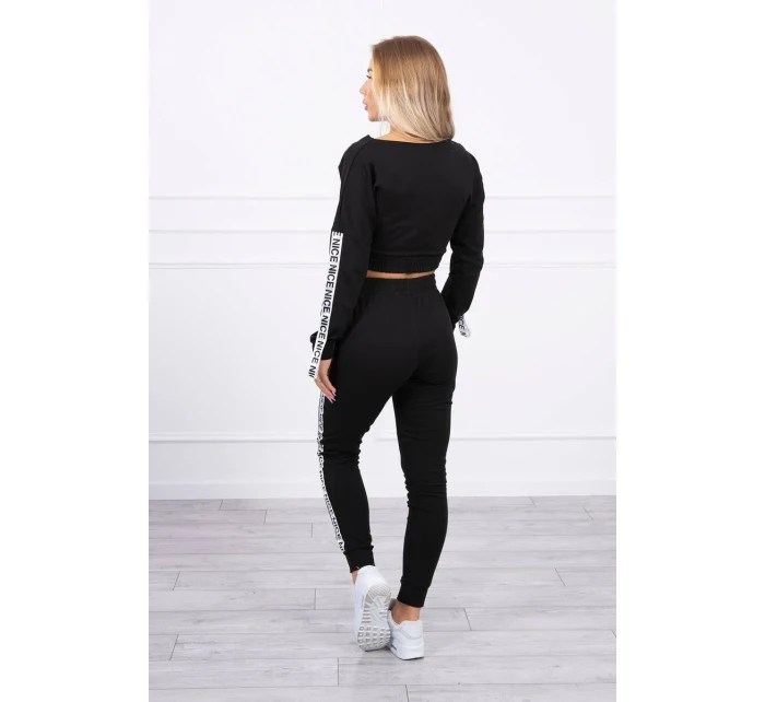 Sada s ozdobnými stuhami černé barvy