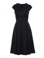 Přiléhavé šaty se záhyby černé model 21479377 - Moe Přiléhavé šaty se záhyby černé model 21479377 - Moe