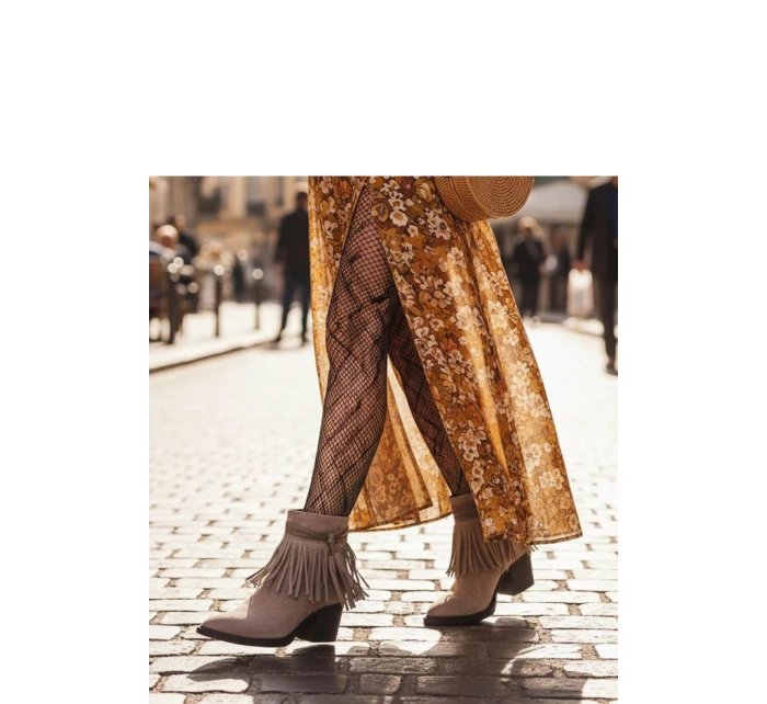 Boty na podpatku  model 221020 Solea