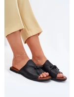 Dámské pantofle na plochém podpatku s ozdobným vázáním černé Norela Dámské pantofle na plochém podpatku s ozdobným vázáním černé Norela