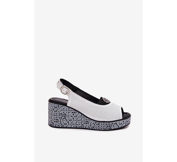 Kožené sandály na platformě model 22101381 bílé - S.Barski