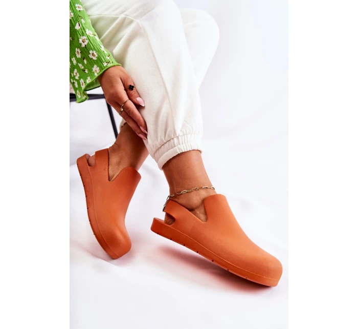 Módní gumové dřeváky oranžový model 21586307 - Boto