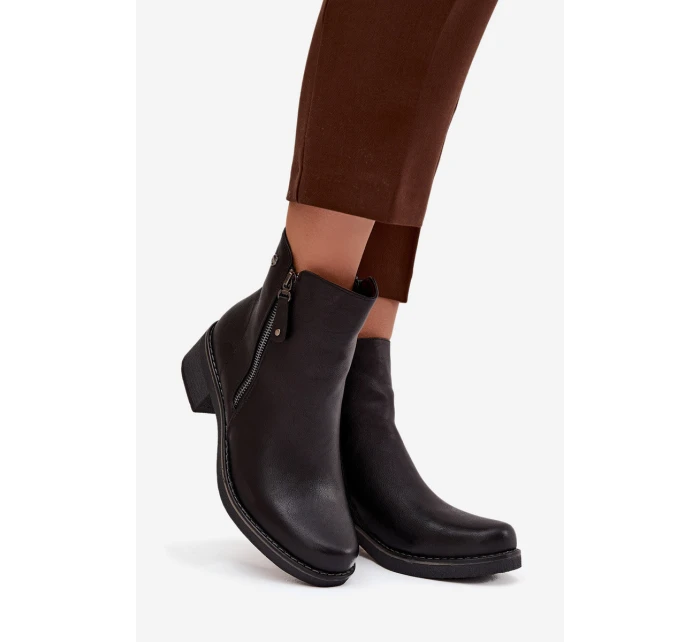 Dámské kotníkové boty černé - model 21857912