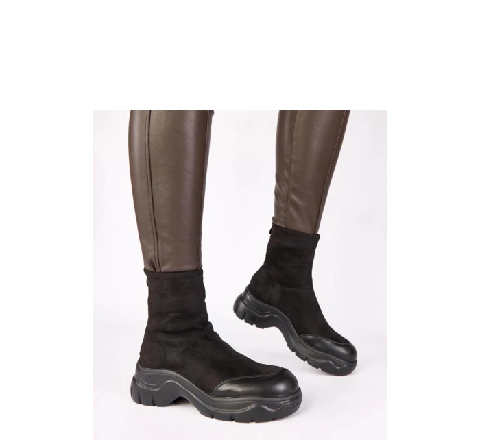 Boty model 221672 Solea Boty model 221672 Solea