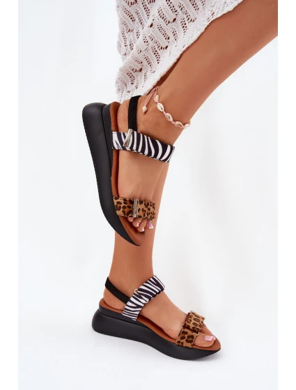 Dámské sandály na platformě a hnědé model 21698928 - Boto Dámské sandály na platformě a hnědé model 21698928 - Boto