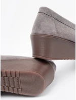 Moderní polobotky šedo-stříbrné dámské na klínku Moderní polobotky šedo-stříbrné dámské na klínku