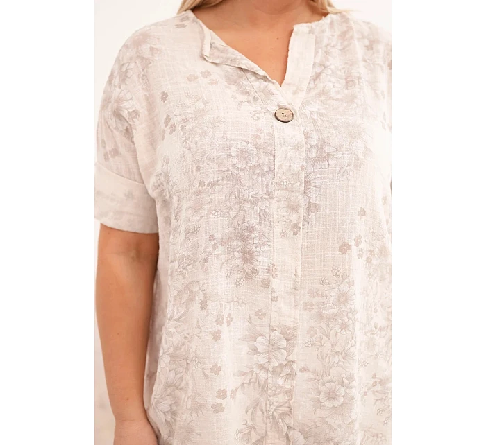 Dámská bavlněná halenka Plus Size s krátkým rukávem a ozdobným knoflíkem béžová