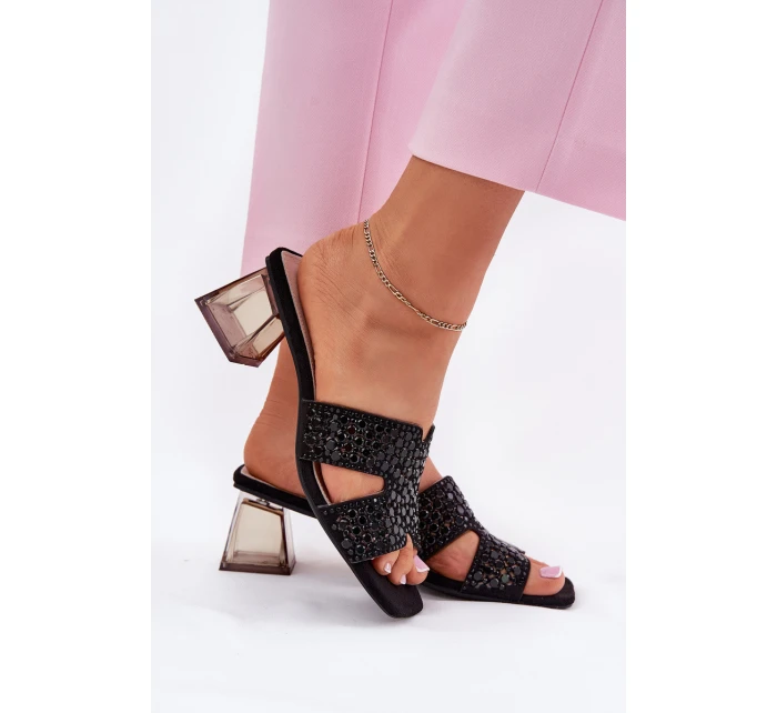 Dámské sandály na podpatku model 21695450 černé - VINCEZA