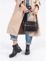 Klasické dámské černé kotníčkové boty bez podpatku Klasické dámské černé kotníčkové boty bez podpatku