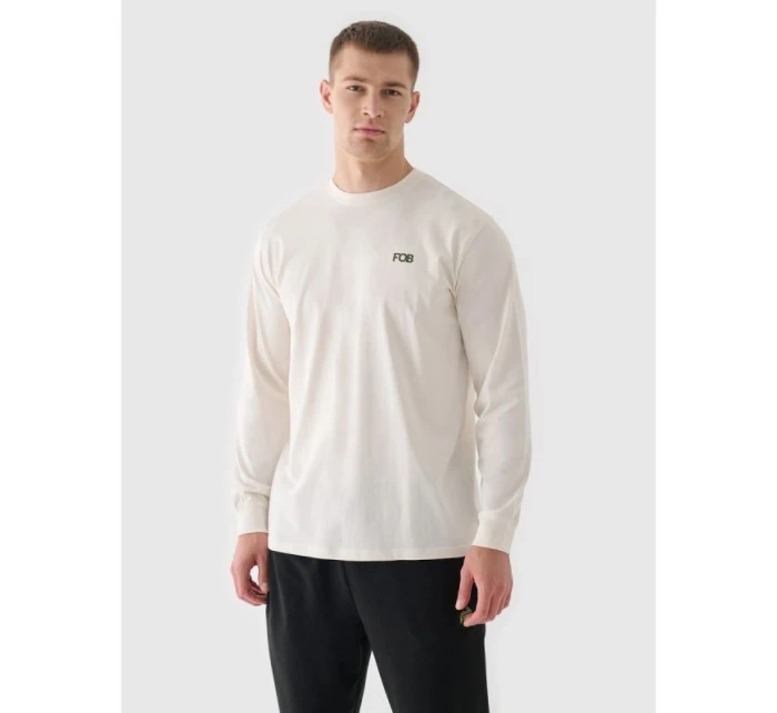 Pánské tričko oversize s potiskem a dlouhým rukávem 4F 4FWAW24TLONM315-11S Pánské tričko oversize s potiskem a dlouhým rukávem 4F 4FWAW24TLONM315-11S