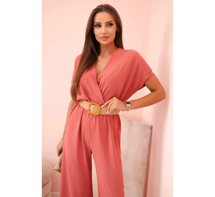 Kombinéza s ozdobným páskem v pase tmavě růžová Kombinéza s ozdobným páskem v pase tmavě růžová