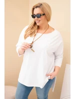 Dámská bavlněná blůza Plus Size asymetrická s náhrdelníkem bílá Dámská bavlněná blůza Plus Size asymetrická s náhrdelníkem bílá
