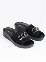 Moderní nazouváky černé dámské na klínku Moderní nazouváky černé dámské na klínku